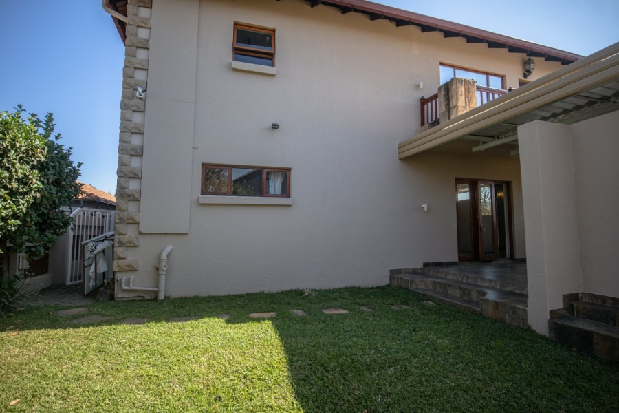 5 Bedroom Property for Sale in Birdwood Estate North West